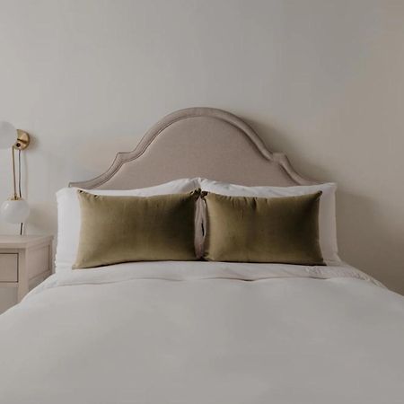 Dupont Circle Embassy Inn By Found Washington Exterior foto